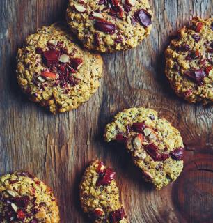 surprise oatmeal cookies