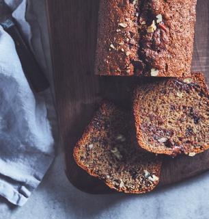 pain aux bananes à la farine d’épeautre et aux graines de lin         