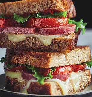 grilled cheese à la rosette de Lyon